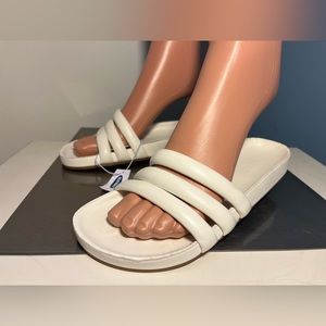 NWT Old Navy Sandals